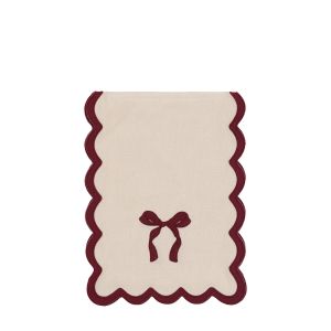 Heritage Scallop Bow Table Runner 1 22102026095534